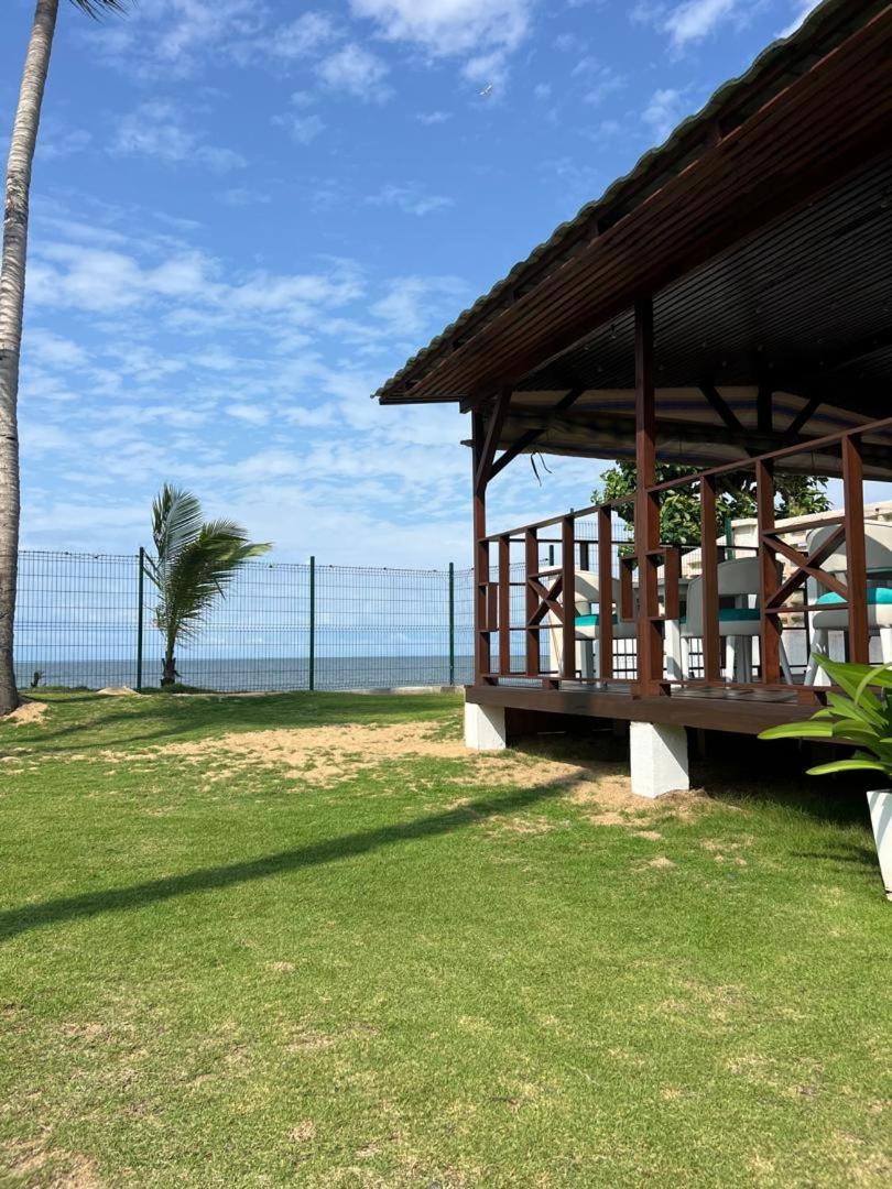 Résidence Hôtelière Océane Libreville Esterno foto